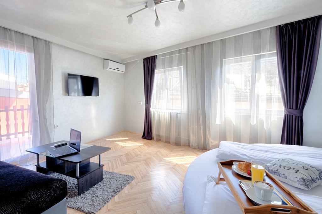 Hotel Fontana Novi Sad Exterior photo
